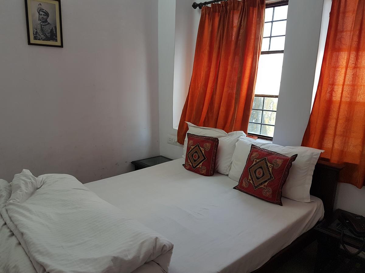 Devi Vilas Guest House Ουνταϊπούρ Εξωτερικό φωτογραφία